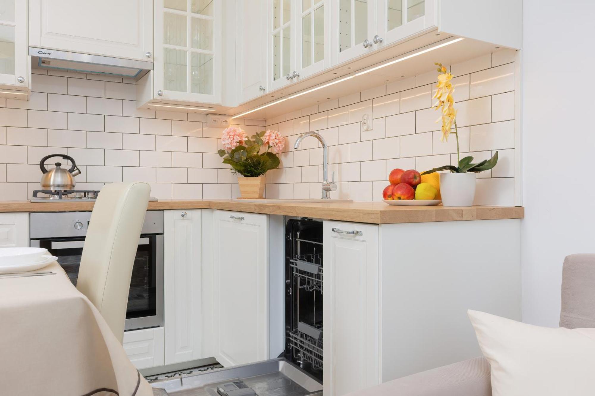 Apartment Bright Srodmiescie By Renters Warsaw